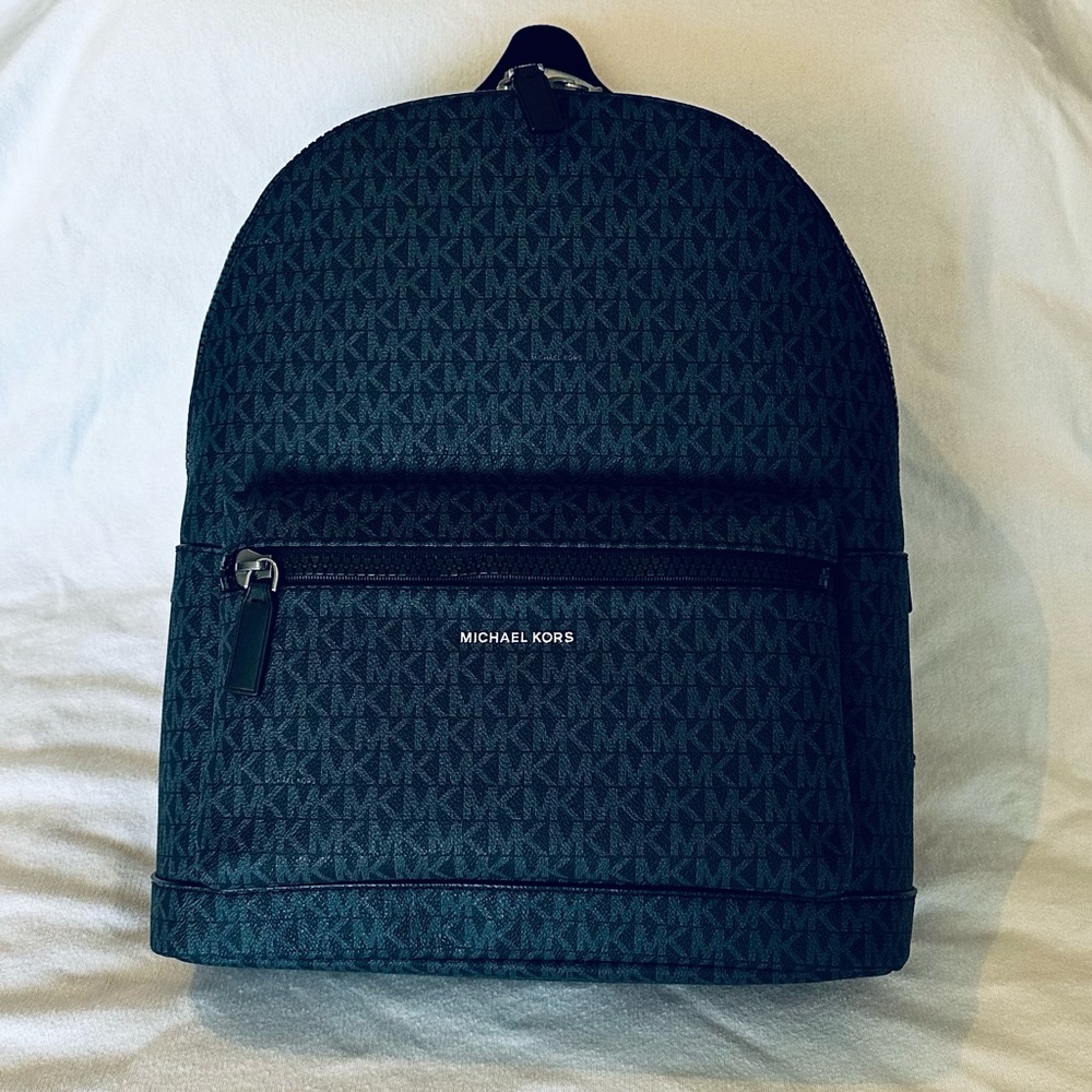 🛑SOLD🛑 
Michael Kors Men’s Backpack